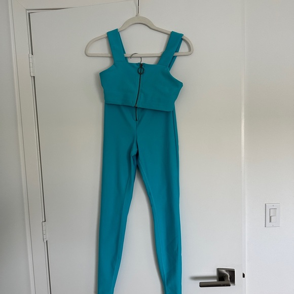 Matching Alo Set! - Picture 2 of 9